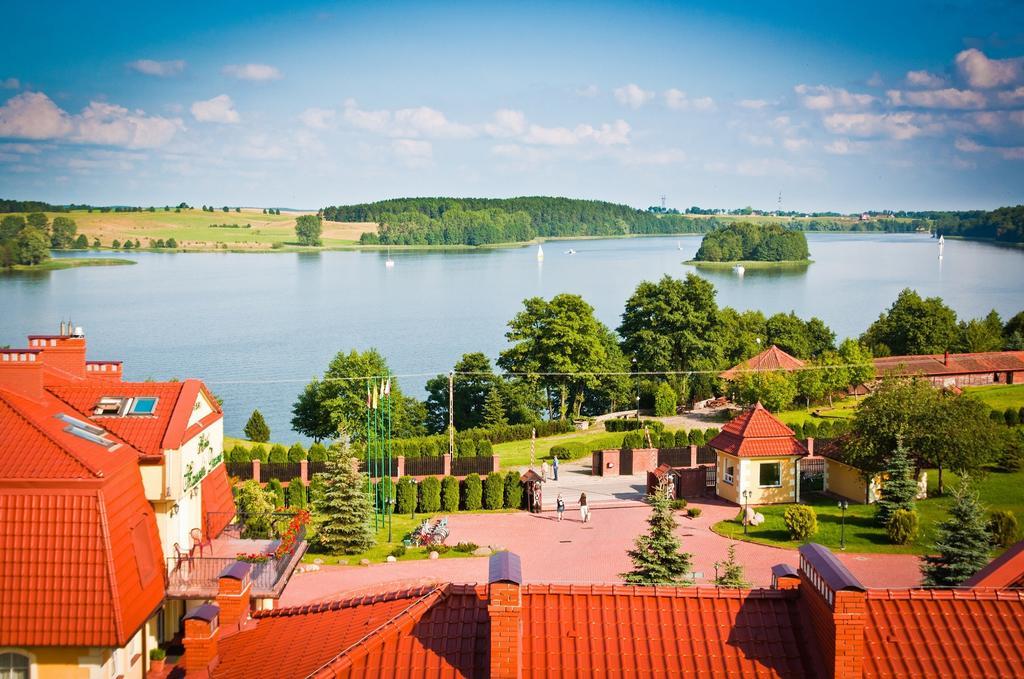Hotel Mazurski Dworek Mikołajki エクステリア 写真