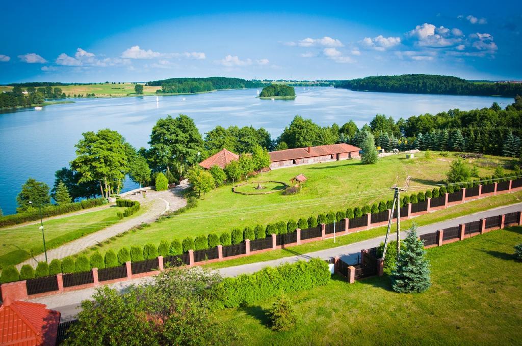 Hotel Mazurski Dworek Mikołajki エクステリア 写真