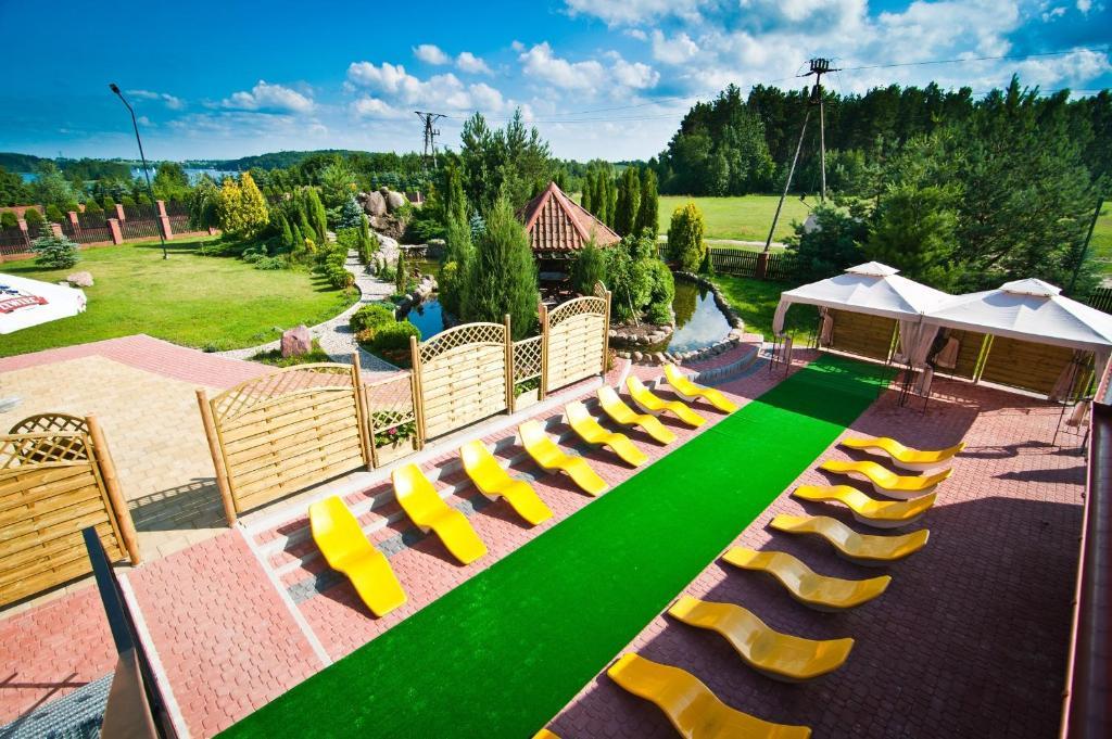 Hotel Mazurski Dworek Mikołajki エクステリア 写真