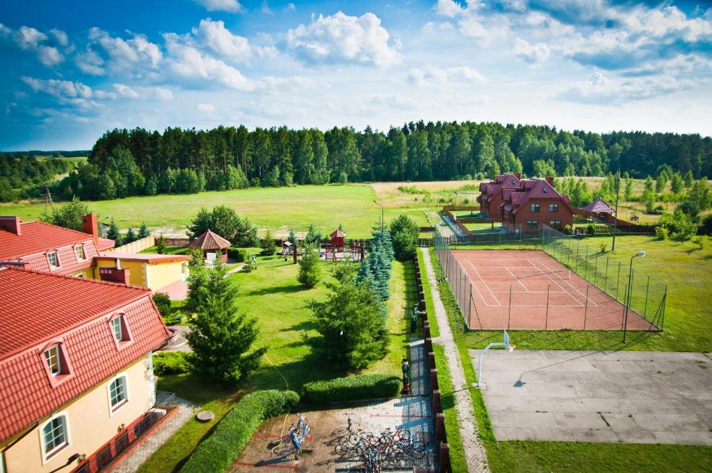 Hotel Mazurski Dworek Mikołajki エクステリア 写真
