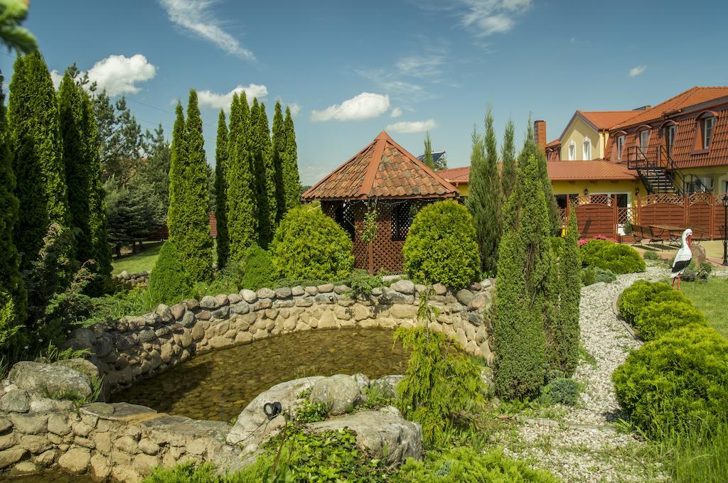 Hotel Mazurski Dworek Mikołajki エクステリア 写真
