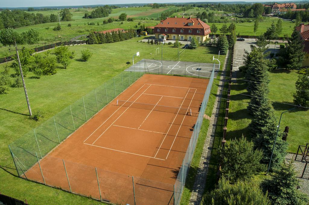 Hotel Mazurski Dworek Mikołajki エクステリア 写真